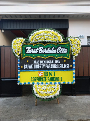 Papan Bunga Duka di Nioga